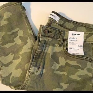 Sonoma Curvy Skinny Camo Jeans